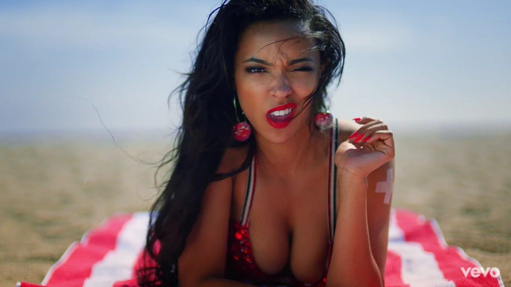 Tinashe Premieres “Superlove” Video