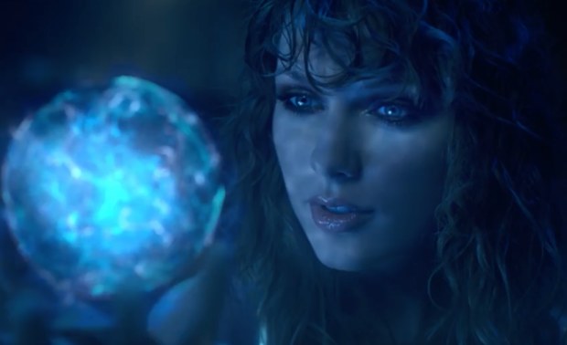 Watch: Taylor Swift Has Finally Premiered The Music Video For “…Ready For It?”